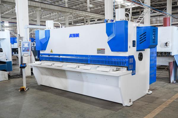 Q11E-13×3200 Guillotine Shearing Machine with ELGO P40T Controller